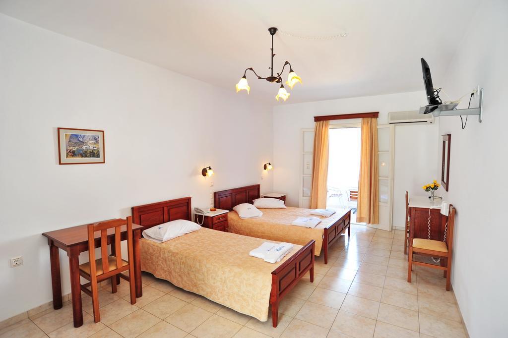 Karkisia Hotel เอเกียลิ ภายนอก รูปภาพ